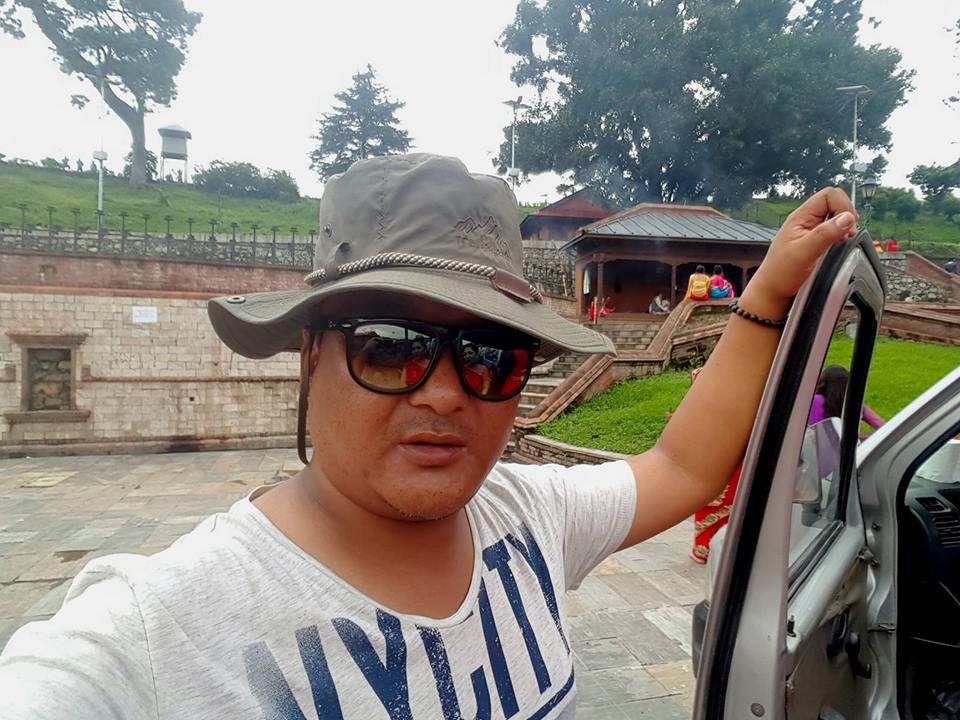 पत्रकारितासँगै निर्देशनमा पनि ल्हाक्पा शेर्पा…