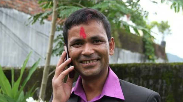 लोकगायक राजु परियारको बाह्र वर्षपछिको टीका…