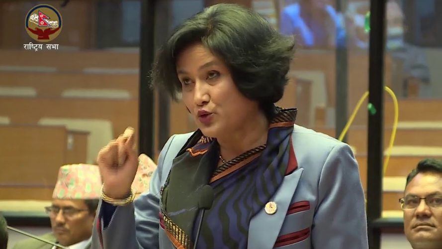 कोमल वली सिकिस्त