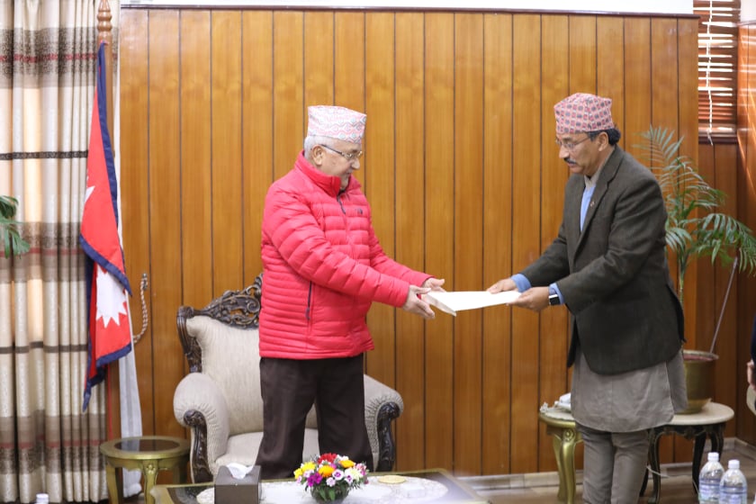 मुलुकलाई हिन्दुराष्ट्र घोषणा गर्न माग गर्दै राप्रपाले बुझायाे प्रधानमन्त्रीलाई ज्ञापनपत्र