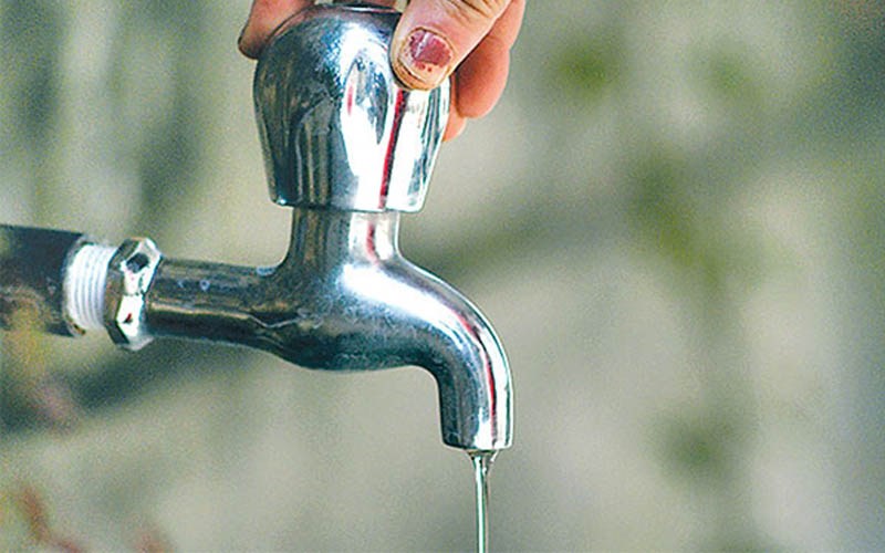 उपत्यकाबासीलाई ढल मिसिएको पानी खुवाउँदै केयूकेएल