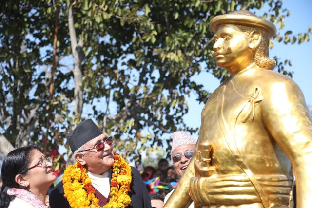 पूर्खाले ज्यान दिएर बचाएको देश हामी अडानमा बसे पुग्छ : प्रम ओली