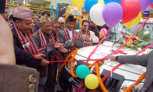 “मदनभण्डारीले भन्नुभएको छ,राजनीतिको रङ्ग खैरो र रेडक्रसको  रङ्ग हरियो हुन्छ रे “-पूर्वउद्योगमन्त्री बस्नेत