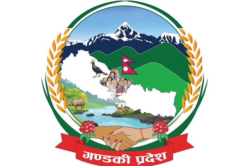 मन्त्रीद्वारा अस्पतालमा छड्के