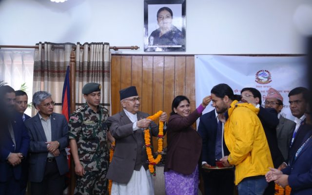 सगरमाथाको उचाइ नाप्न एक महिना लाग्ने