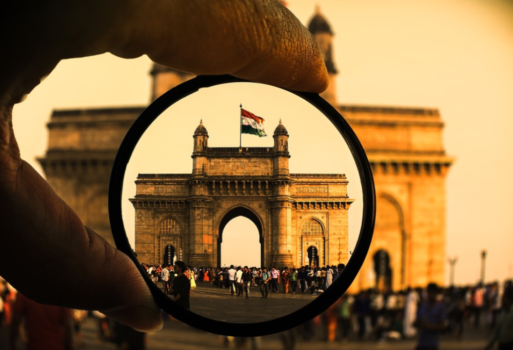 आजदेखि भारतमा लोकसभा चुनाव कसले मार्ला बाजी !