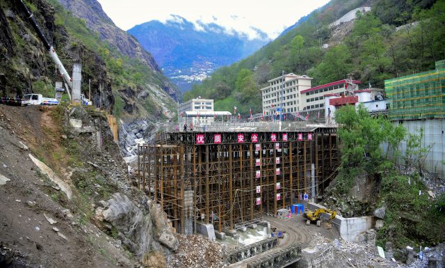 चीनसँग जोडिएको तातोपानी नाका जेठभित्र खुल्ने