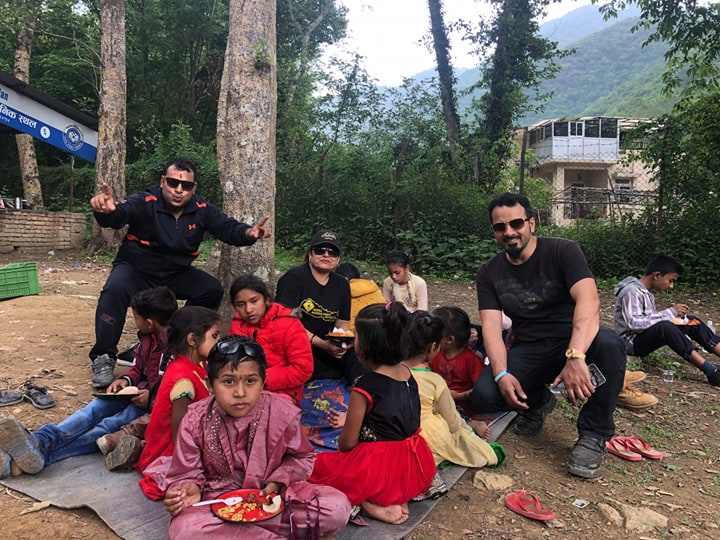 समाजसेवामा तल्लिन अन्दिप आचार्य