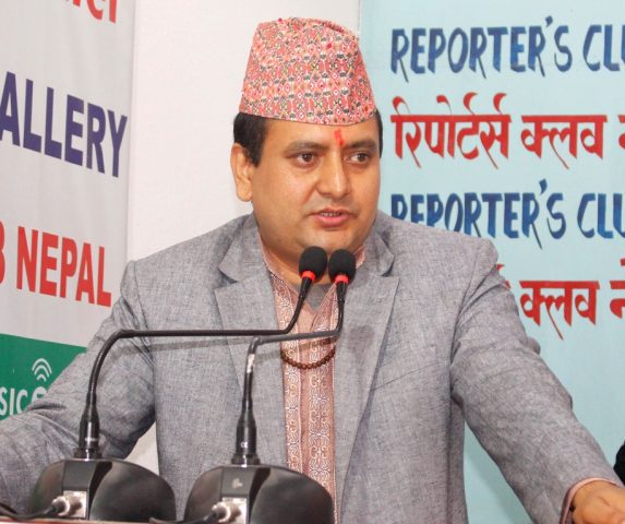 वाचन प्रवीण पण्डित दिनबन्धु पोखरेलले गरे राजनीतिमा आउने घोषणा