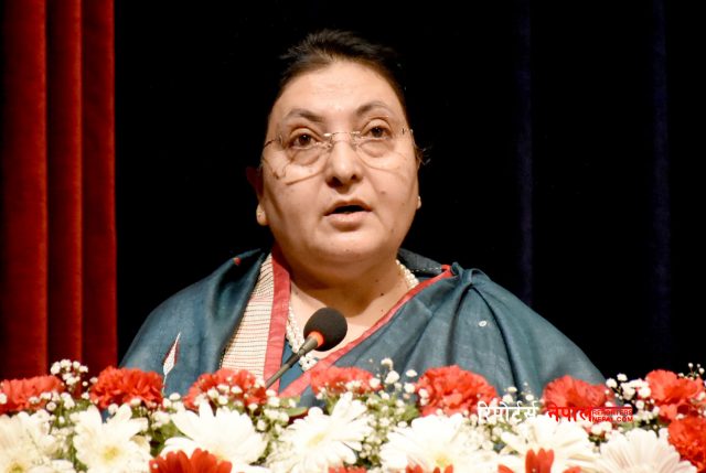 राष्ट्रपति भण्डारी जनकपुरमा, ‘बेटी पढाउ, बेटी बचाउ’ अभियानको खुलेर प्रशंसा