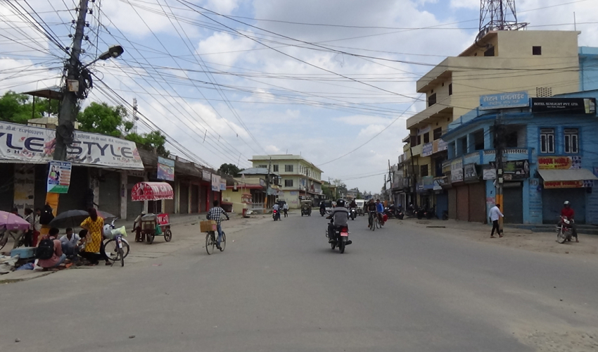 विप्लव समूहको बन्दको प्रभाव परेन राजधानीमा