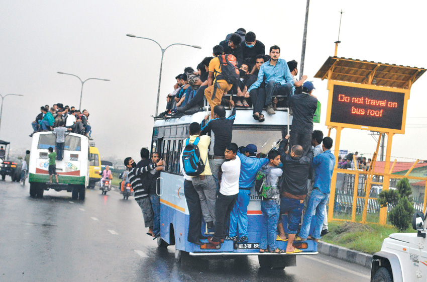 प्रधानमन्त्री फर्किएपछि यातायाताको भाडा बढाइने