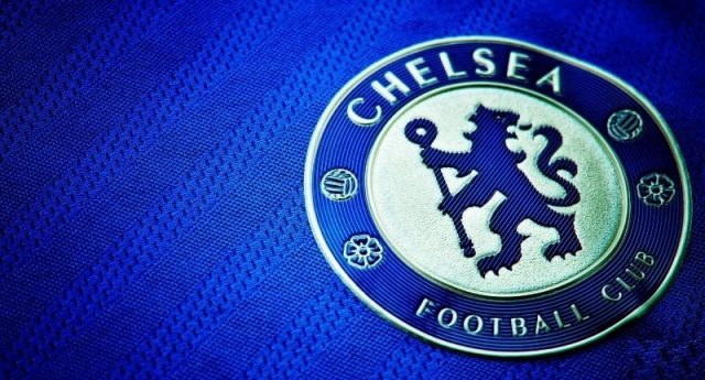 चेल्सीका ६ जना समर्थकलाई प्रतिबन्ध, एक जनालाई आजिवन