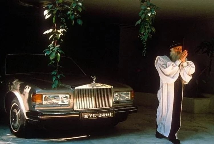 ओशो कसरी बने ९० वटा रोल्स रोयस कारको मालिक ?