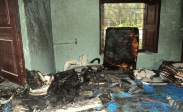 नुवाकोटको एक वडा कार्यालयमा आगजनी