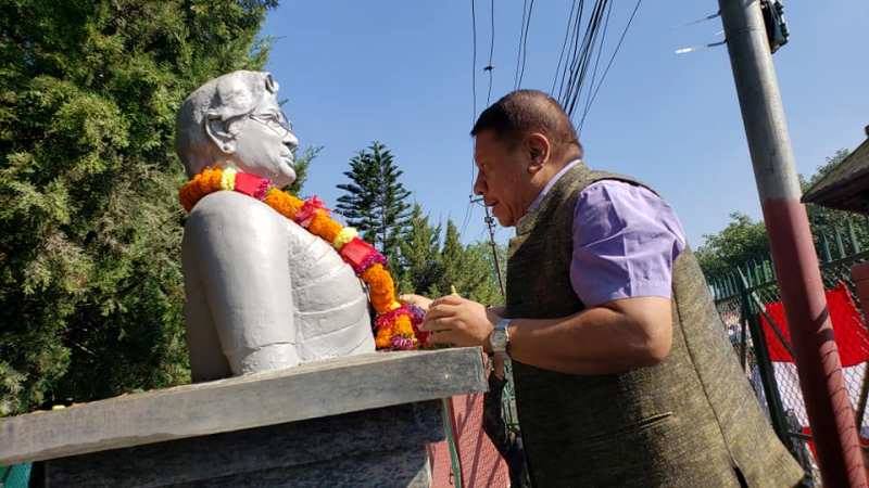 सरकारको अलोकप्रिय कदमकै कारण नागरिकको भरोसा गुमाउँदै गएको दाबी