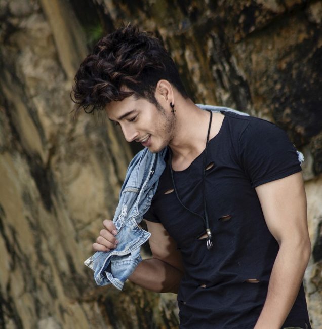 ‘‘साहो’सँग कताकता डर लागिरहेको छ तर, राम्रो नेपाली चलचित्रलाई दर्शकले अवश्य माया गर्नुहुनेछ’