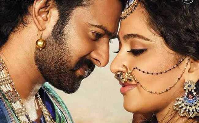 अनुष्कासँग प्रेम र विवाहको चर्चा चुलिएपछि अन्ततः बोले प्रभास