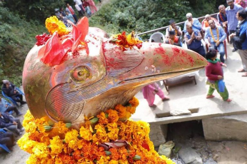 कागेश्वरीमा भक्तजनको भीड