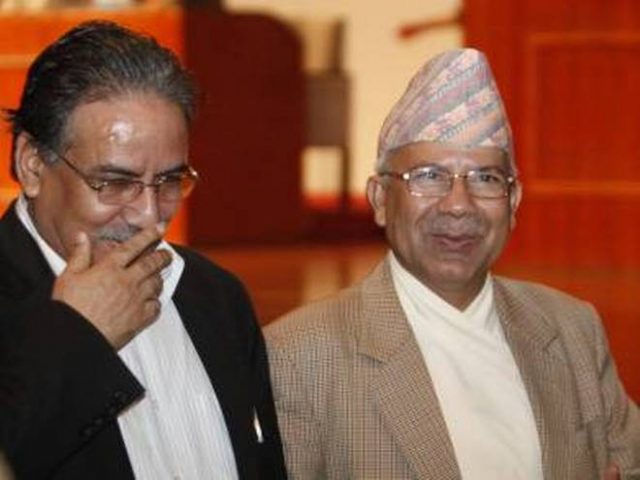 ओलीको अनुपस्थितिमा दाहाल र नेपाल सक्रिय