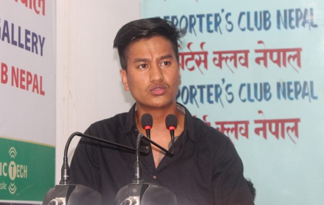 विप्लवका छोरा एक्सनमा उत्रिदा मेडिकल कलेज ठप्प