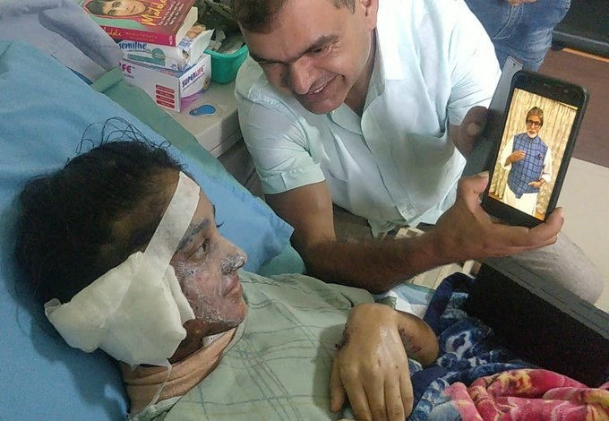 एसिड पीडित मुस्कानलाई बलिउडका अमिताभ बच्चनको सन्देश