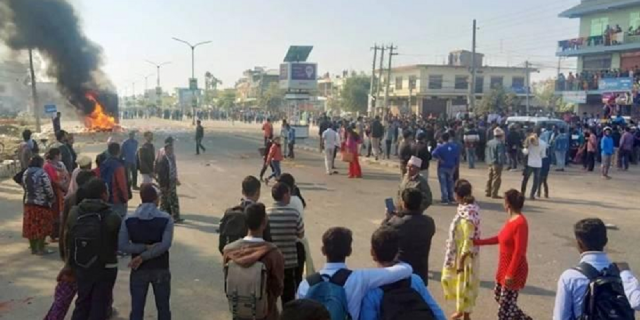 कोहलपुर तनावग्रस्त, कफ्र्यू लगाउने तयारी
