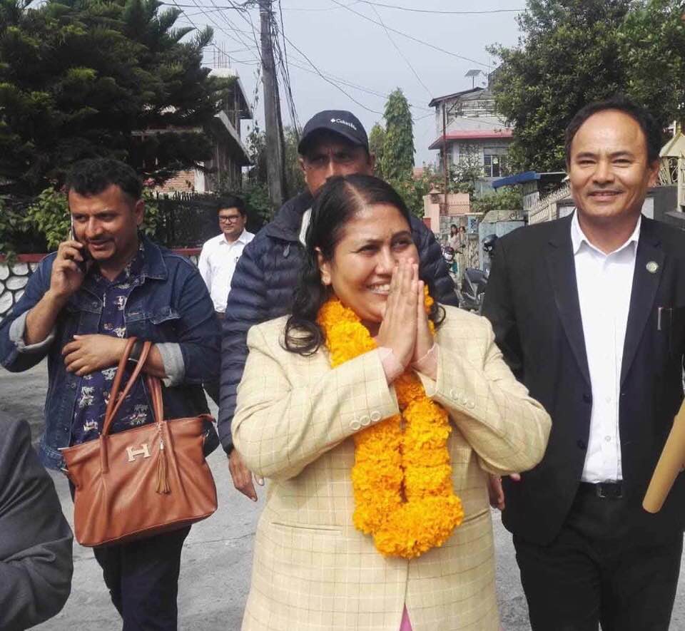 नेकपाका भट्टराई दोब्बर मतले अगाडि