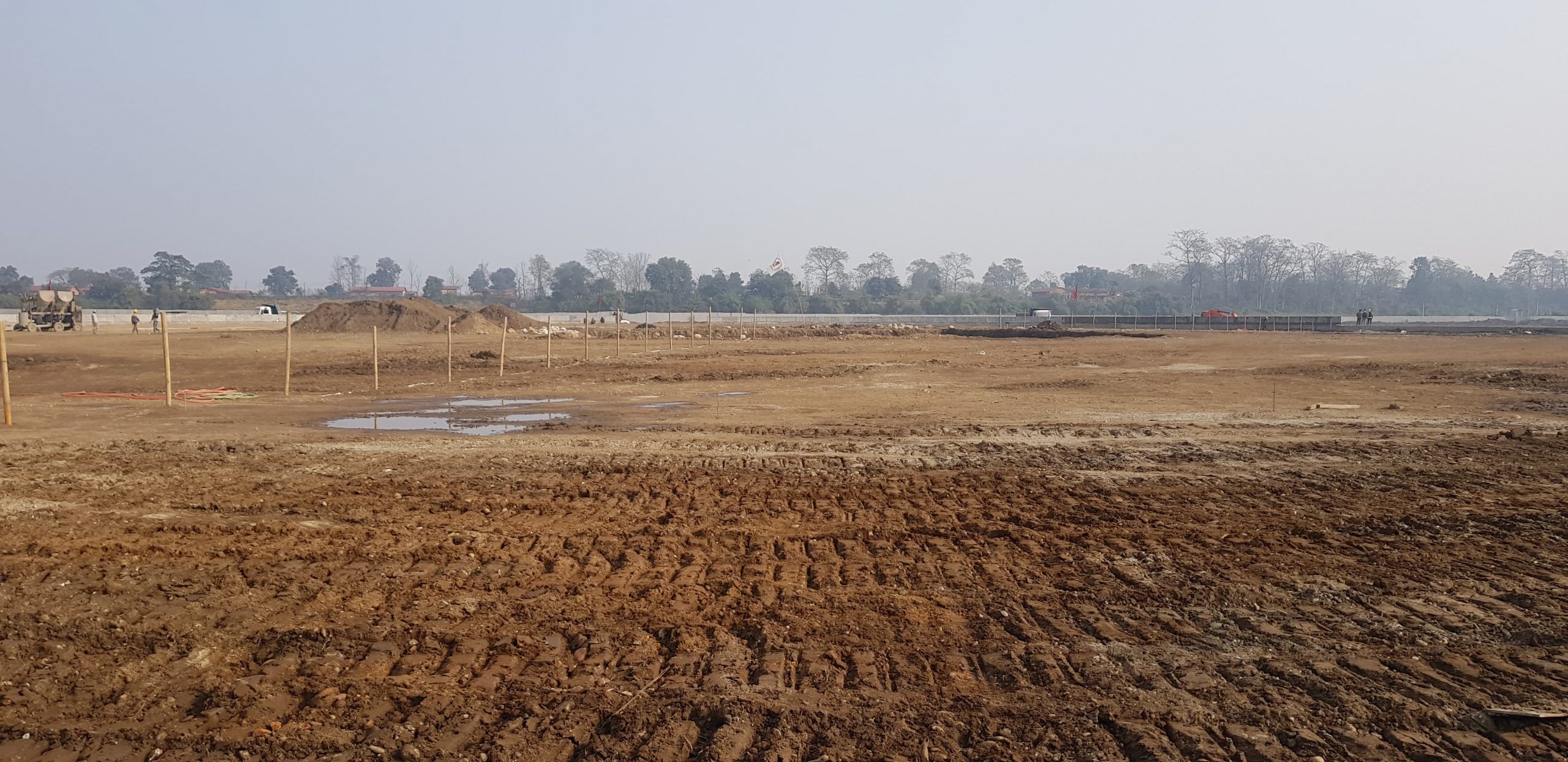 निर्माणाधिन रगंशालामा मैदानको काम शुरु