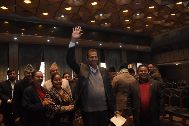 अग्निको प्रस्तावक सुवास, समर्थकमा राजपा नेता कर्ण