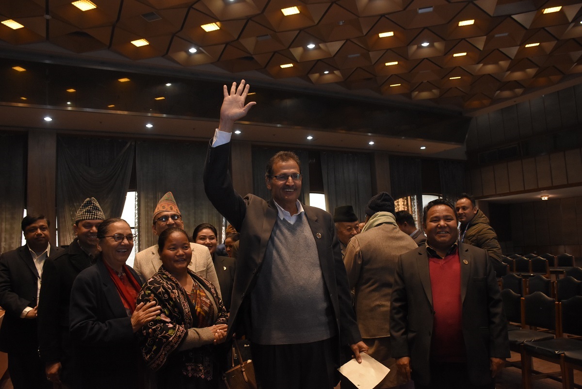 अग्निको प्रस्तावक सुवास, समर्थकमा राजपा नेता कर्ण