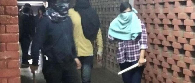 हमलाको विरोधमा बलिउड