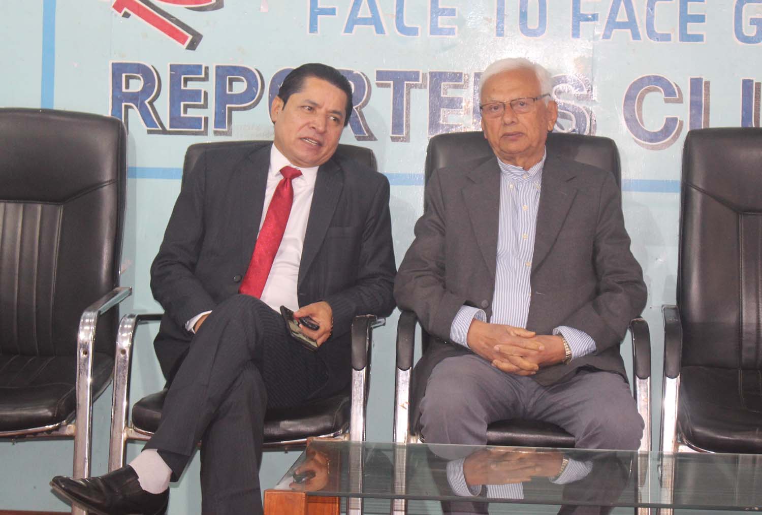सीपी गजुरेलको आरोप : ‘बाँस्कोटाको अडियो प्रकरणमा प्रधानमन्त्रीको पनि कुनै न कुनै हात छ’