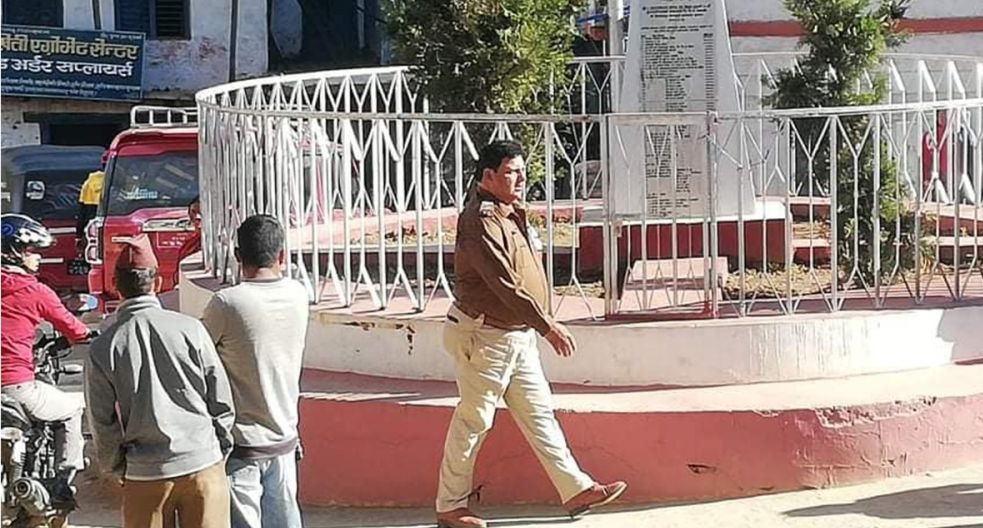 ‘चोर पक्राउ गर्न’ भारतीय प्रहरी दैलेखमा