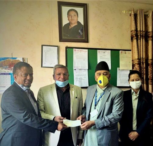 नेपाल लाइफद्धारा कोरोना उपचार कोषमा एक करोड सहयोग