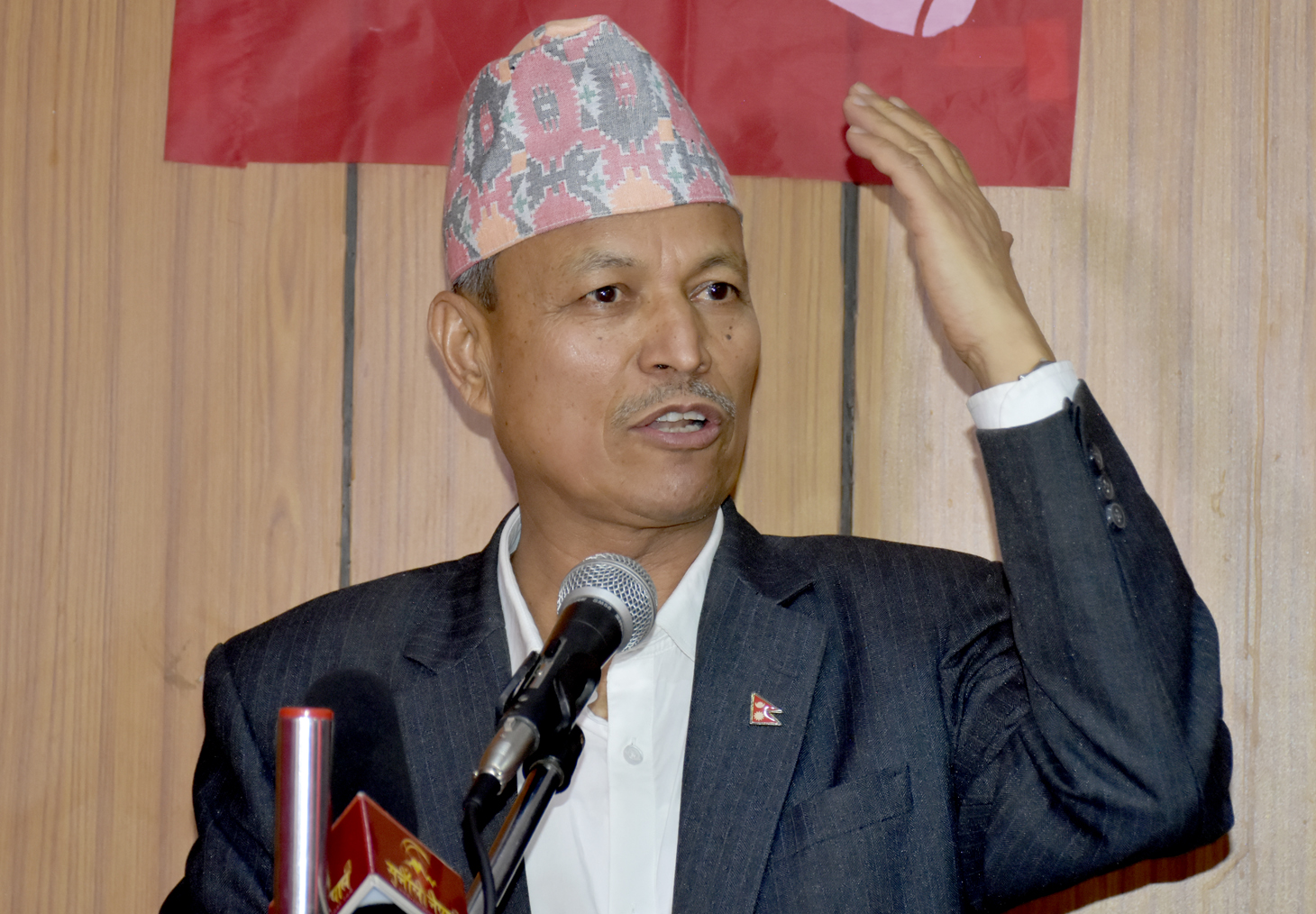 ओलीलाई भीम रावलको प्रश्नस् यो बेला राम र अयोध्यावारे बहस गर्नुपर्ने हो ?