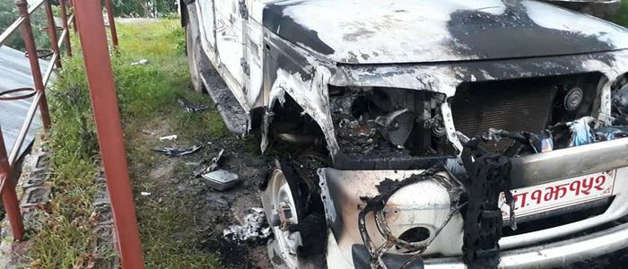 काठमाडौँको नयाँ बसपार्कस्थित ग्यारेजमा राखिएको ८ वटा माइक्रोबसमा आगलागी