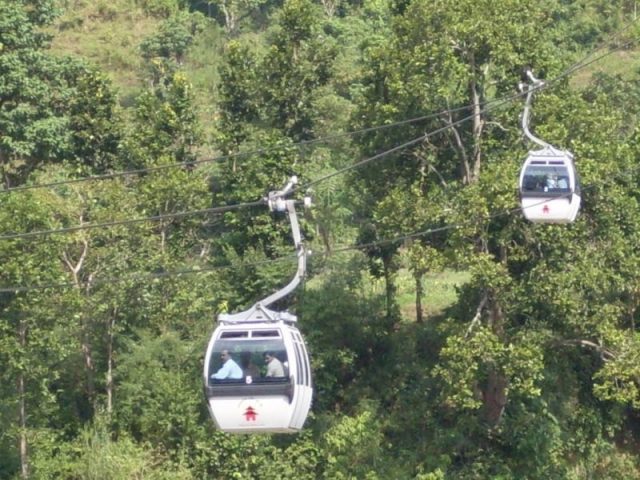 गति लिँदै बन्दीपुर केबुलकार