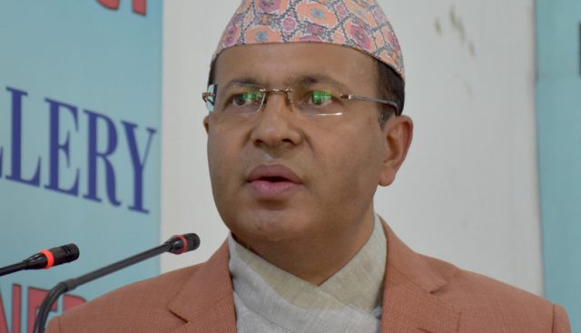 मुख्य सचिव लोकदर्शन रेग्मीले दिए राजीनामा