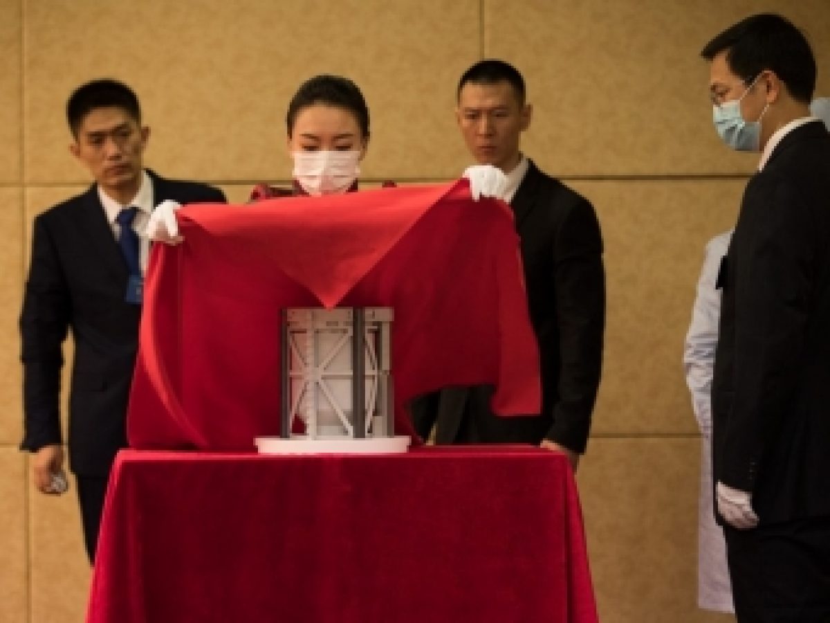 चिनियाँ अन्तरीक्ष यानद्वारा चन्द्रमाको १.७३१ ग्राम धुलो संकलन