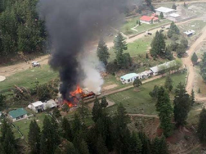 उत्तरी पाकिस्तानमा सैनिक हेलिकप्टर दुर्घटनाग्रस्त