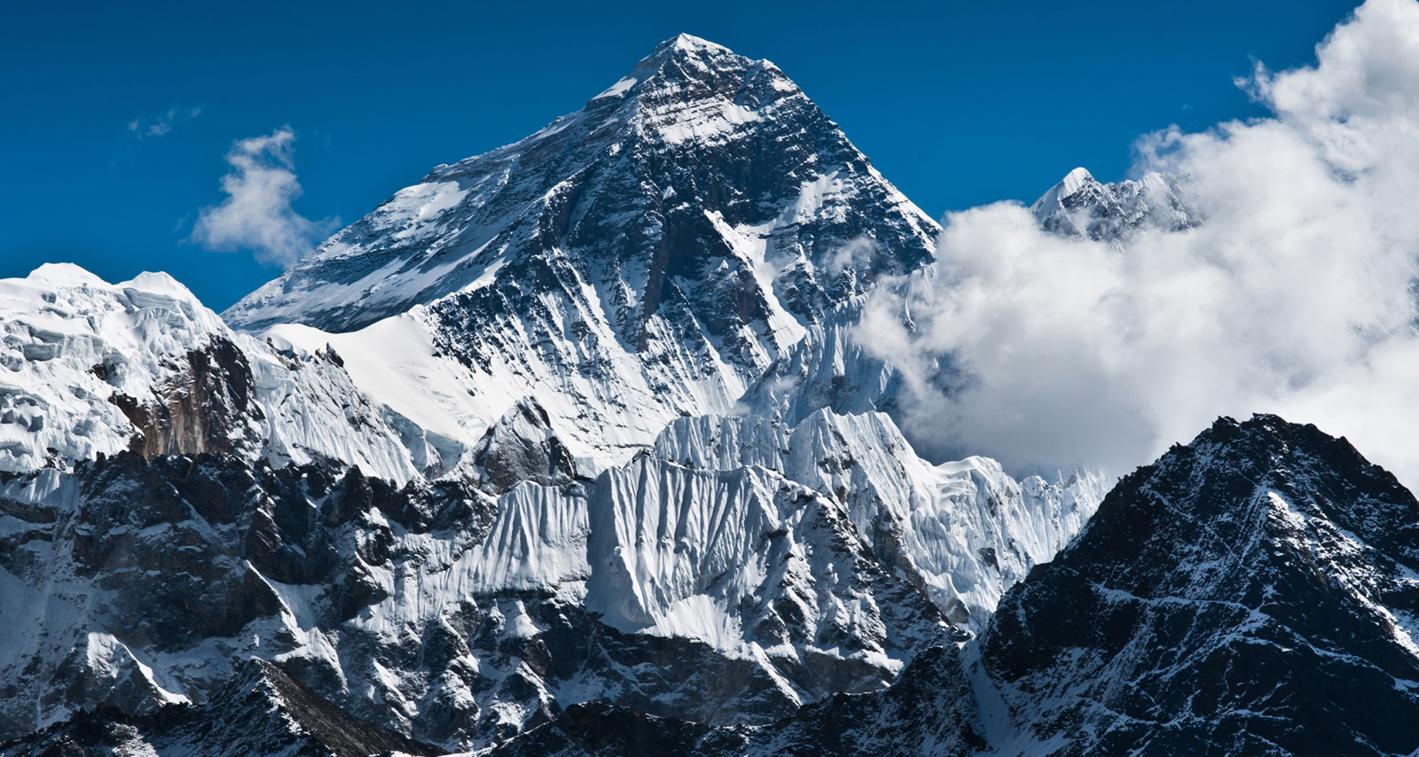 सगरमाथाको दोस्रो शिविरसम्मको बाटो खुल्यो