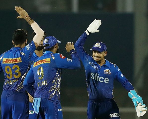 मुम्बईको दोस्रो जित, शीर्ष स्थानको गुजरात पराजित