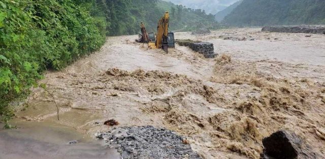 मेलम्ची तटीय क्षेत्र जोखिममा, सतर्कता अपनाउन आग्रह