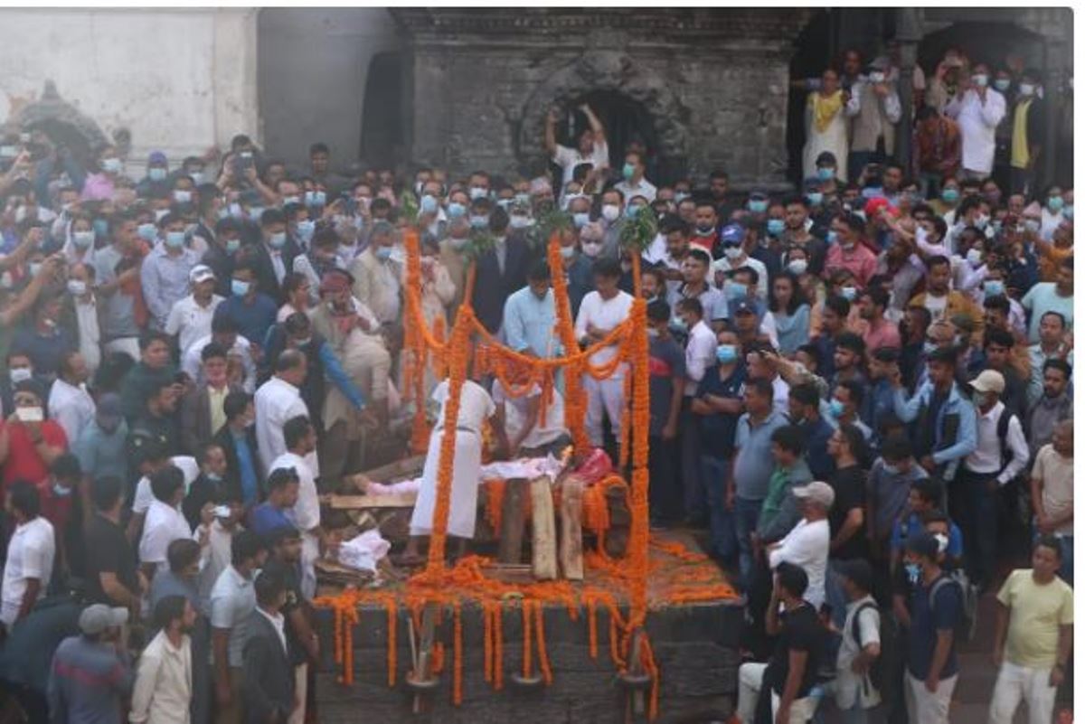 राजकीय सम्मानका साथ प्रदीप गिरिको अन्त्येष्टि