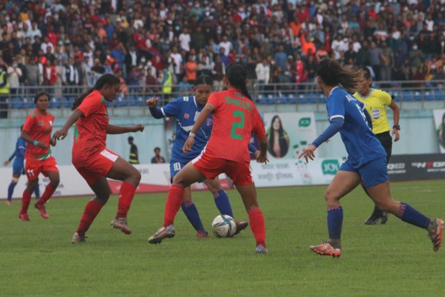 महिला साफ च्याम्पियनसिप फुटबलको उपाधि बंगलादेशलाई