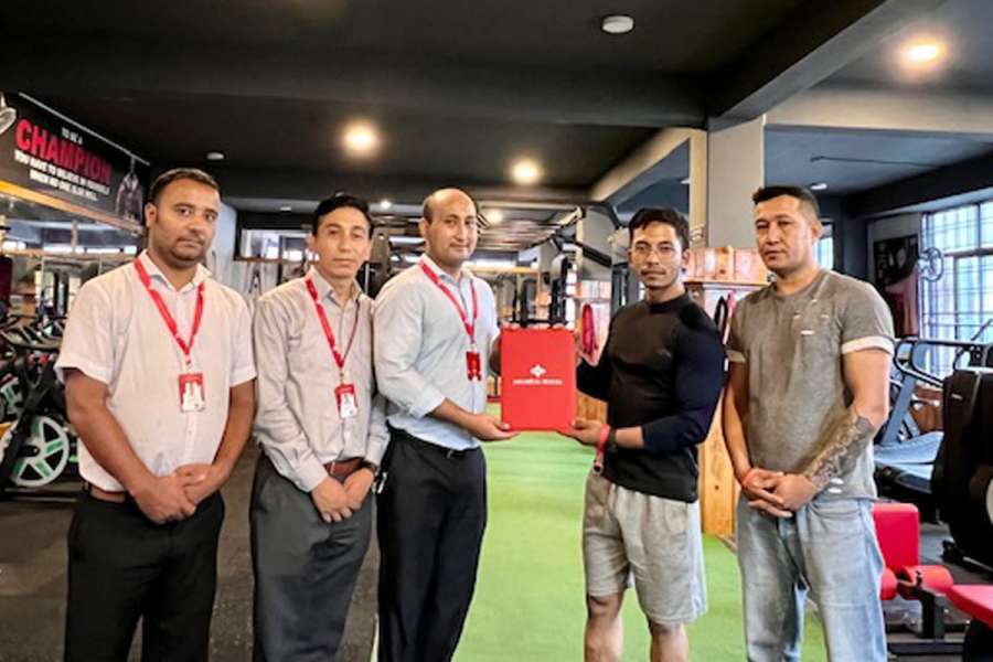 प्रभु बैंक ग्राहकहरुलाई सिटी जिममा छुट